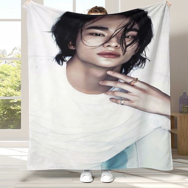 SK Kore F-Felixs Star Lee Yong - Modern Korean Lifestyle incelemesi ve fiyatı